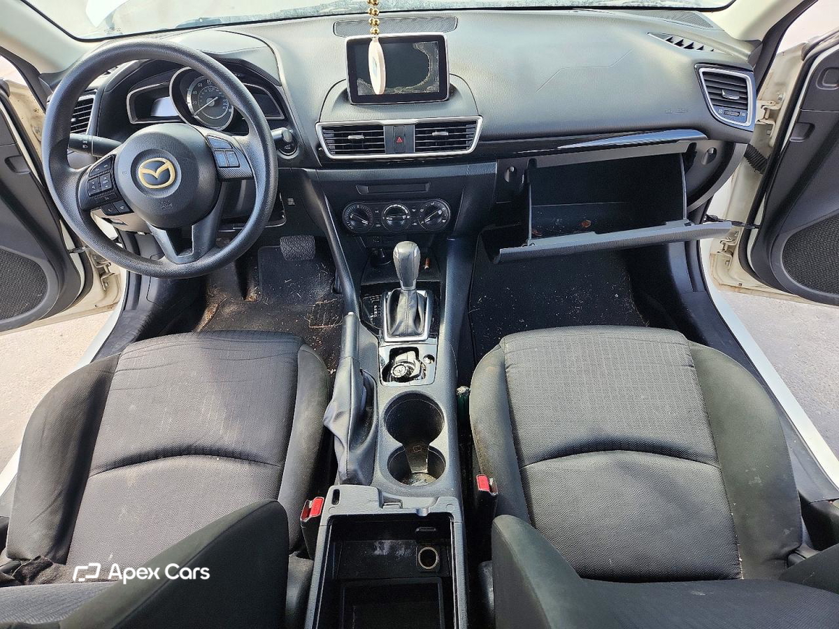 Mazda 3 2015