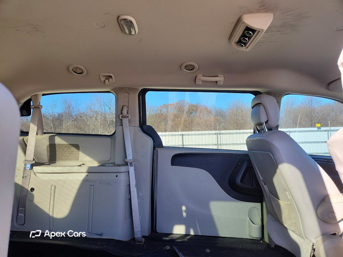 Dodge Caravan 2016