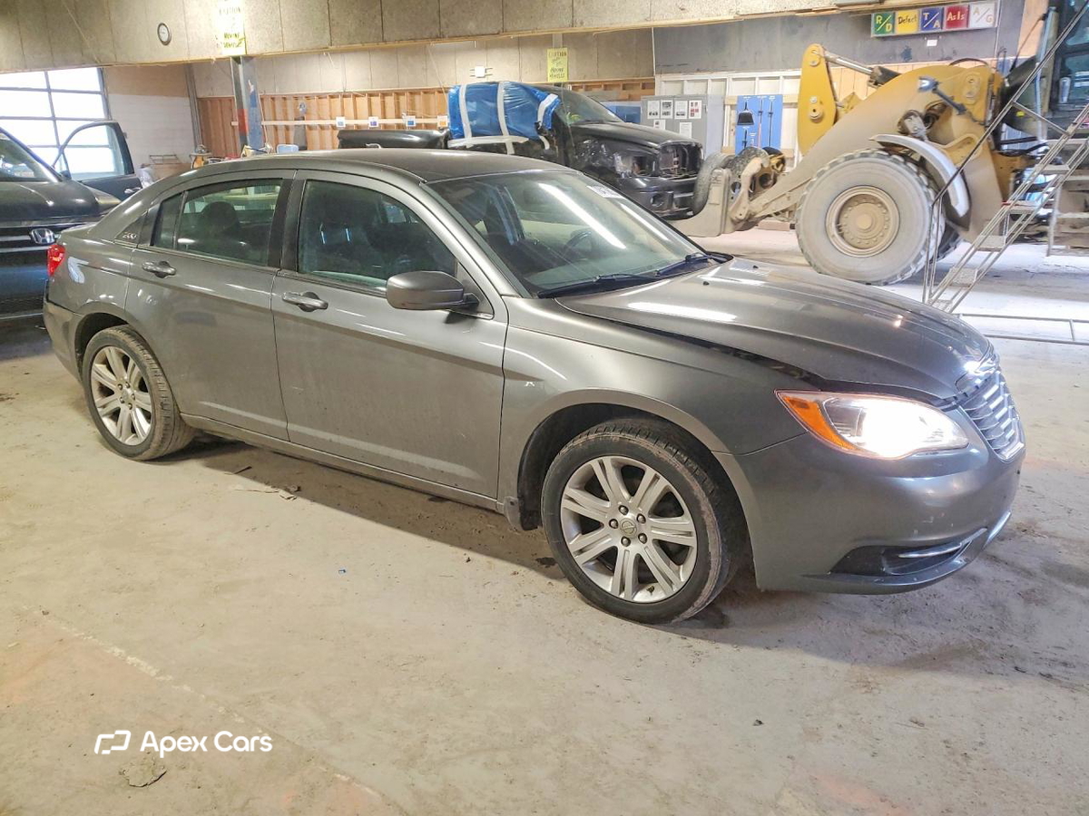 Chrysler 200 2013