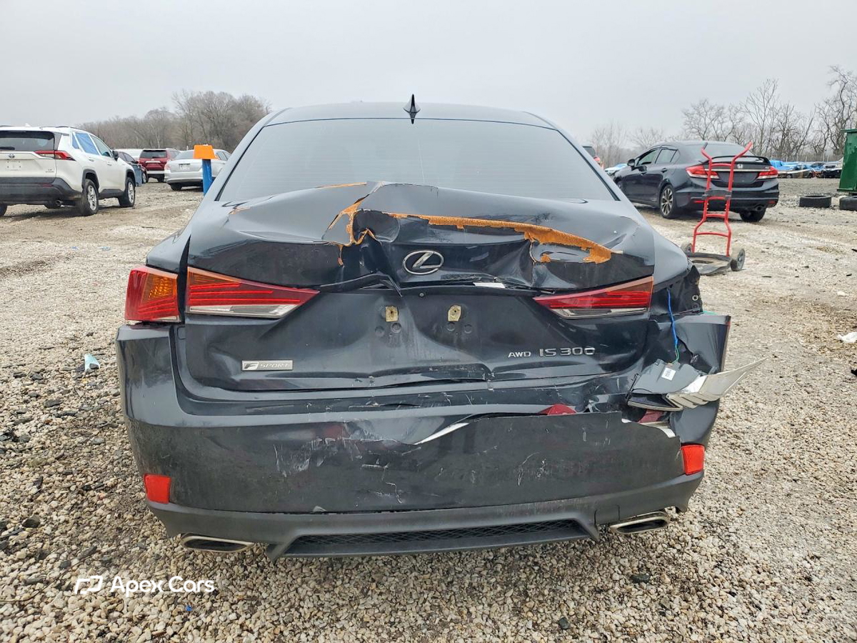 Lexus IS 2019