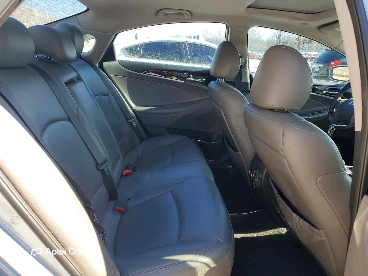 Hyundai Sonata 2011