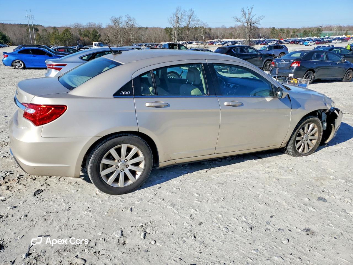 Chrysler 200 2013