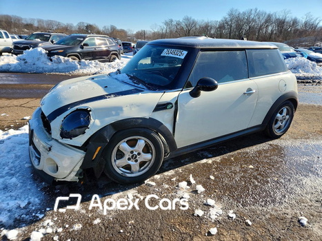 MINI Cooper 2011 - Image 1 of 12