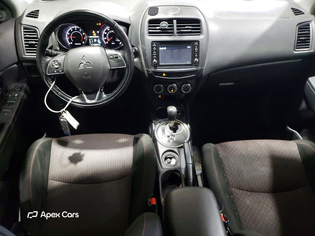 Mitsubishi Outlander 2016