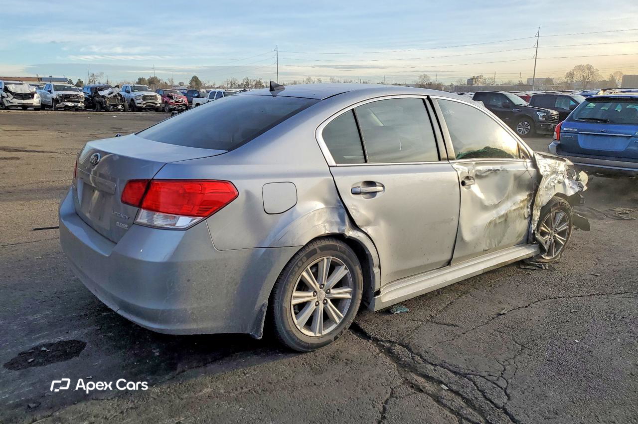 Subaru Legacy 2011