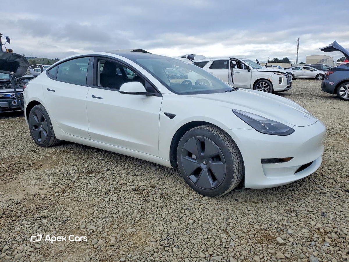Tesla Model 3 2023