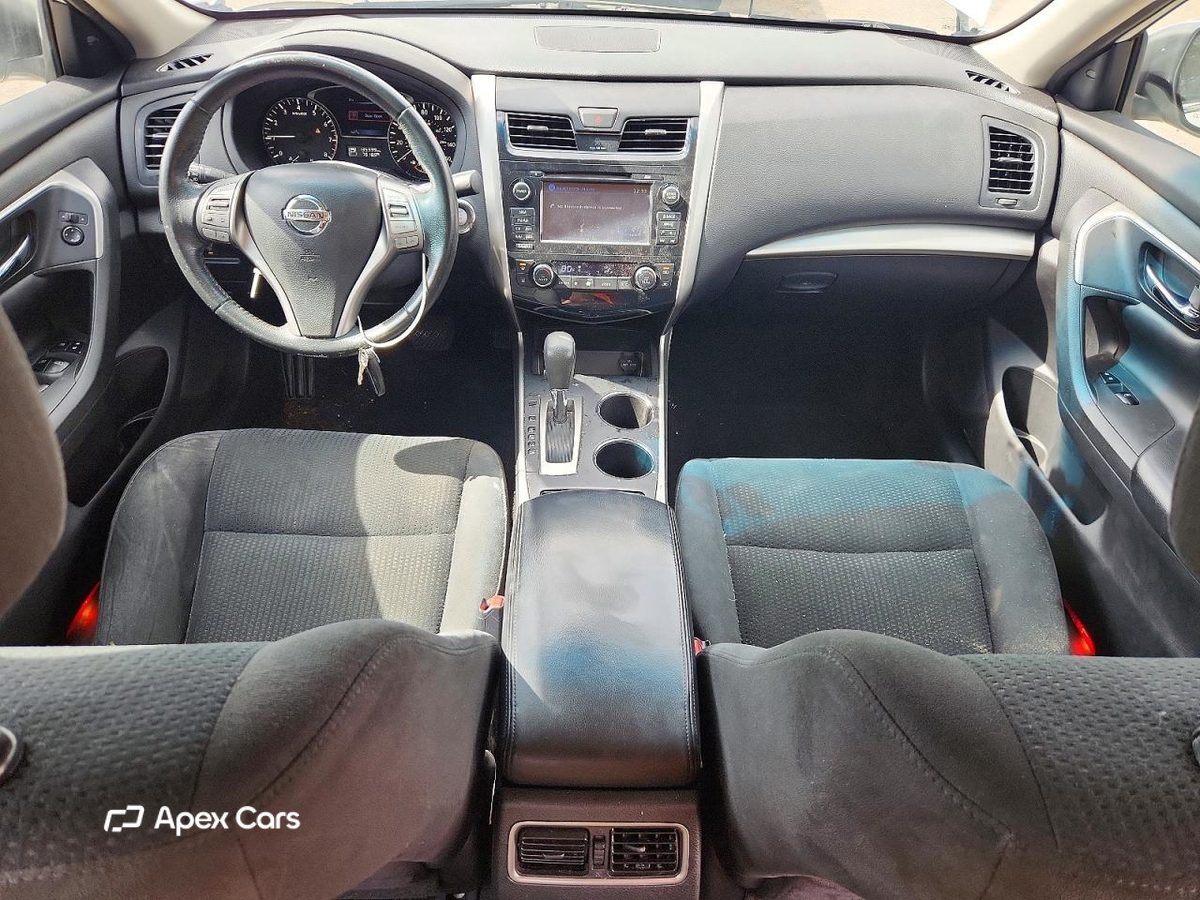 Nissan Altima 2015