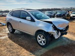 Nissan Rogue 2010