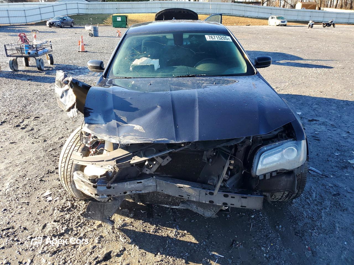 Chrysler 300 2018