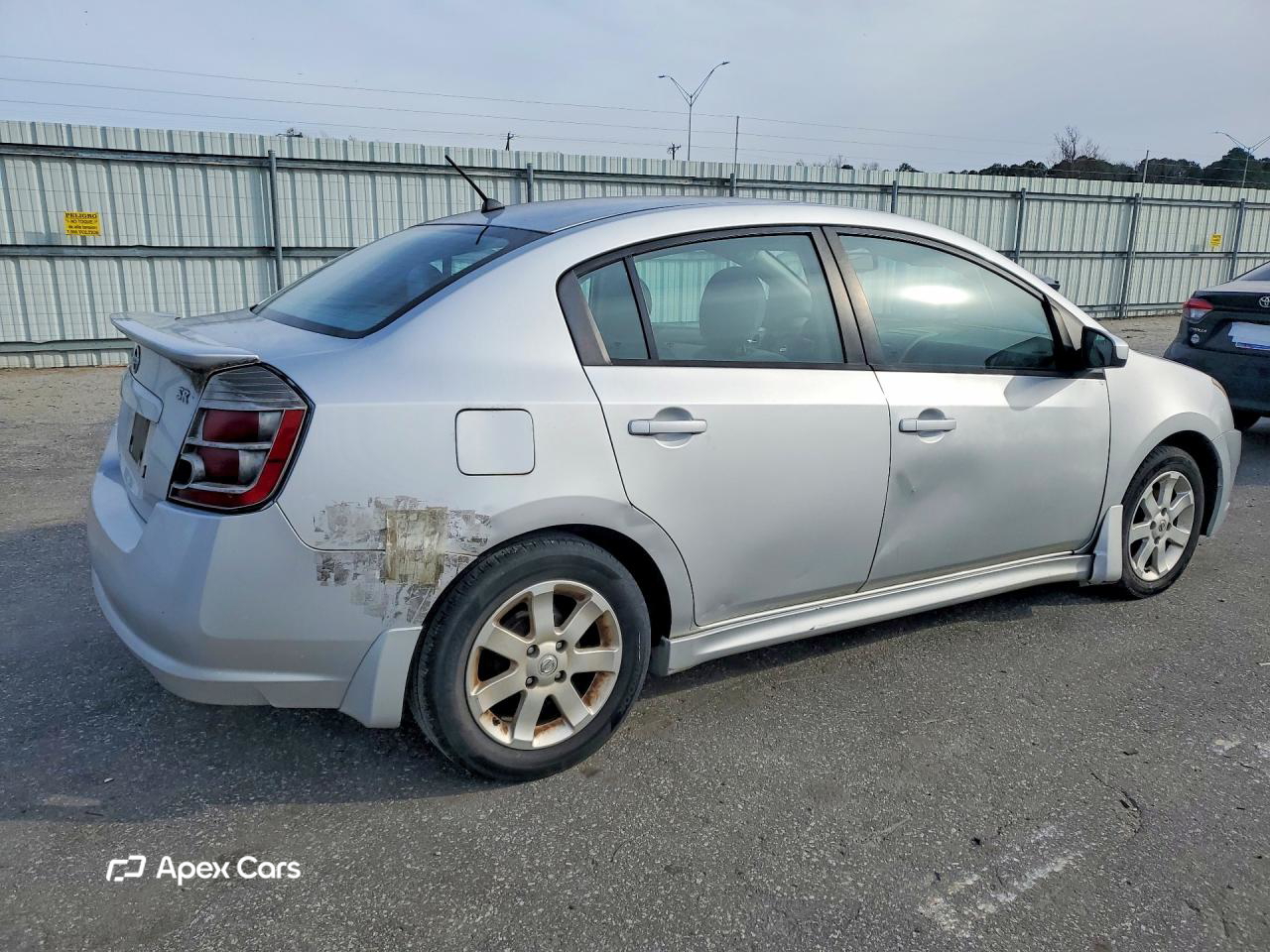 Nissan Sentra 2012