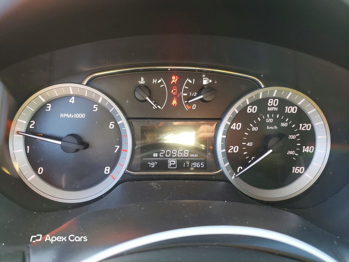 Nissan Sentra 2015