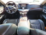 Infiniti M 2011