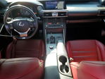 Lexus IS 2019