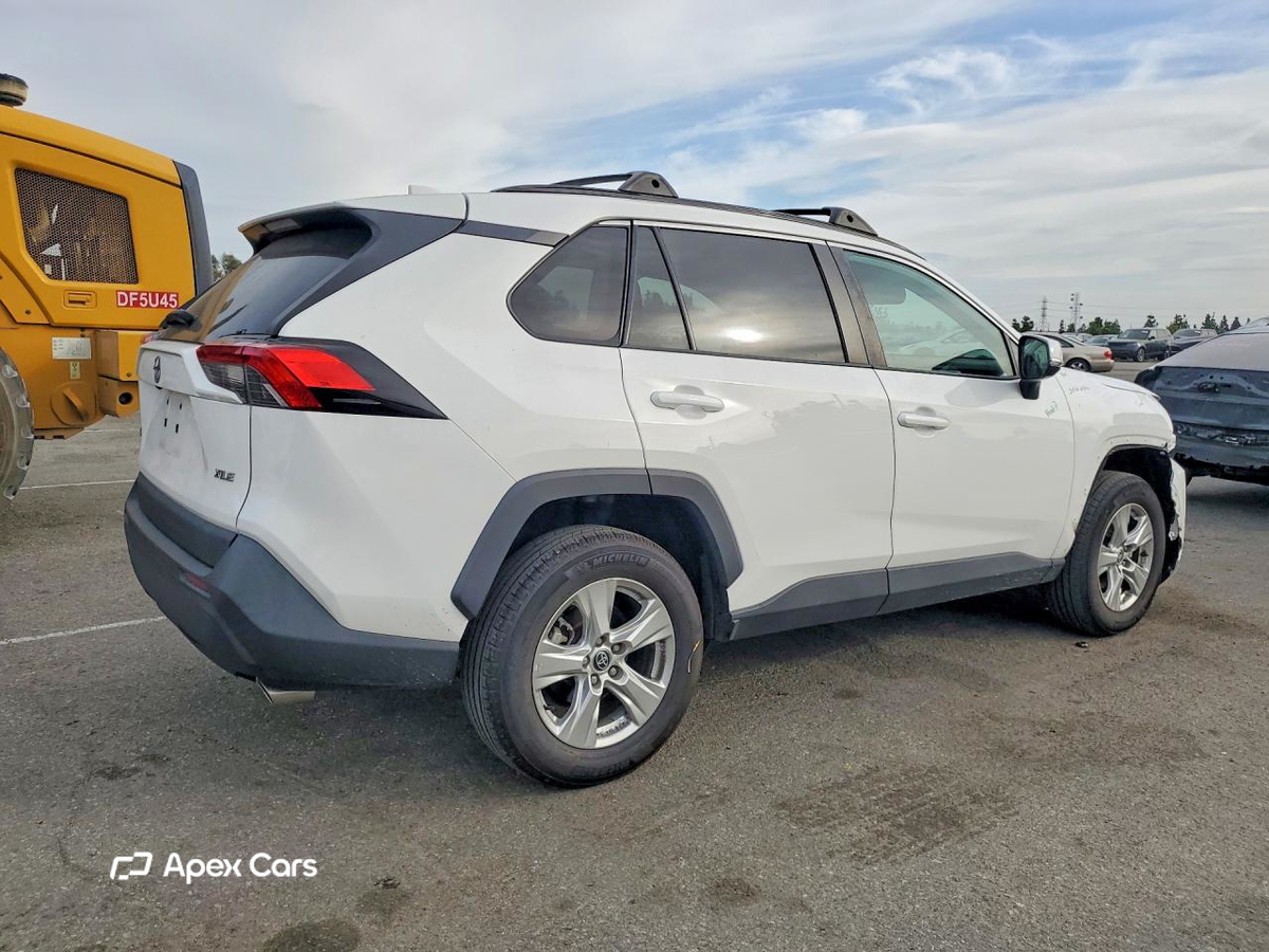 Toyota RAV 4 2021
