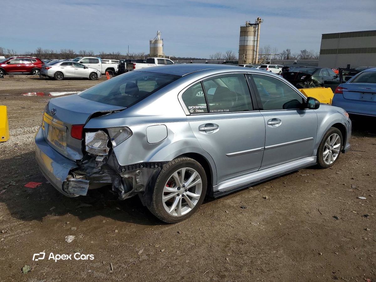 Subaru Legacy 2013