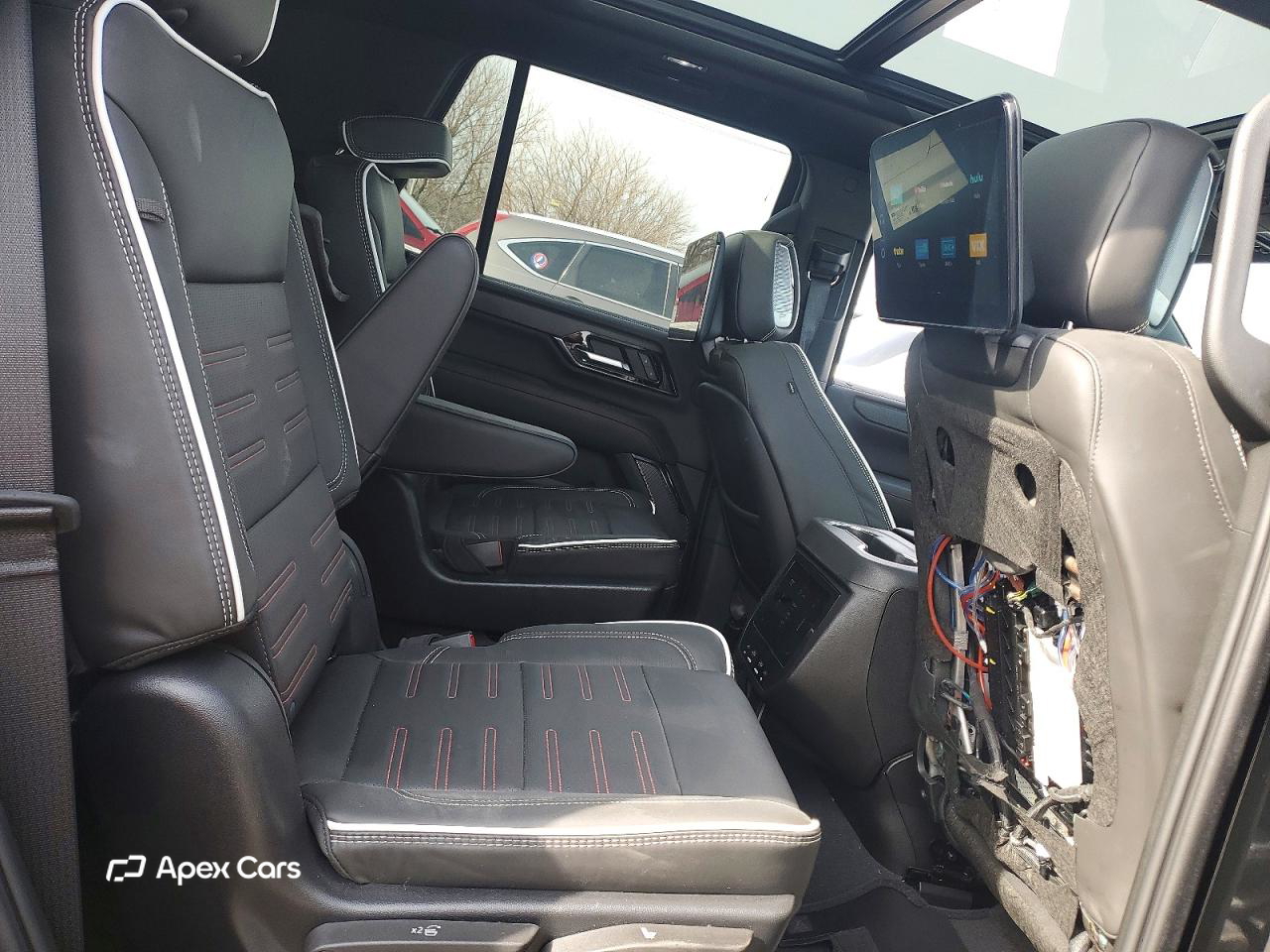 GMC Yukon 2025