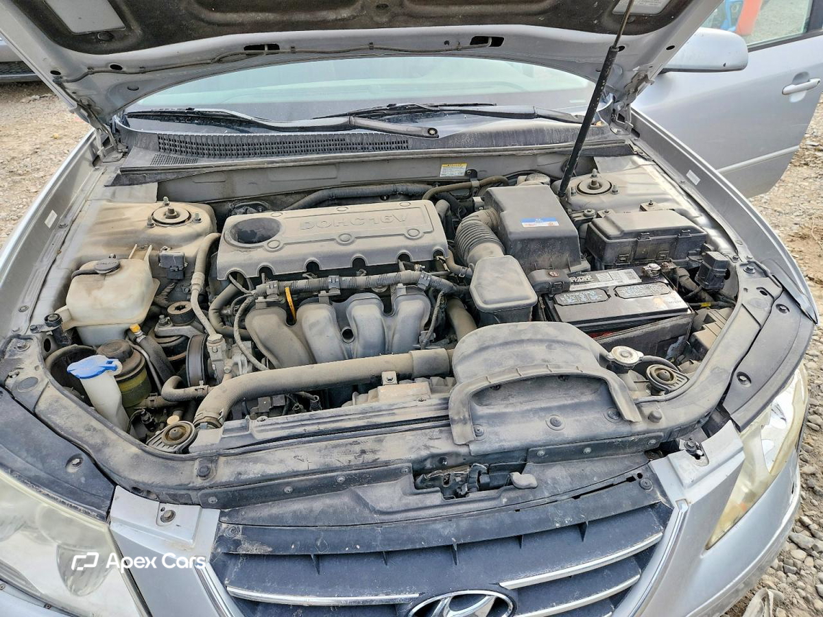 Hyundai Sonata 2010
