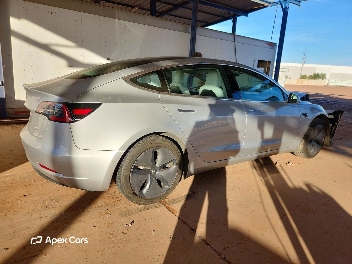 Tesla Model 3 2018