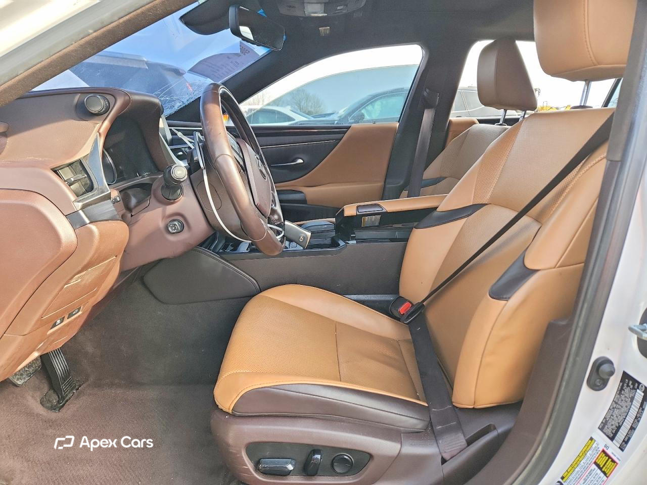Lexus ES 2020