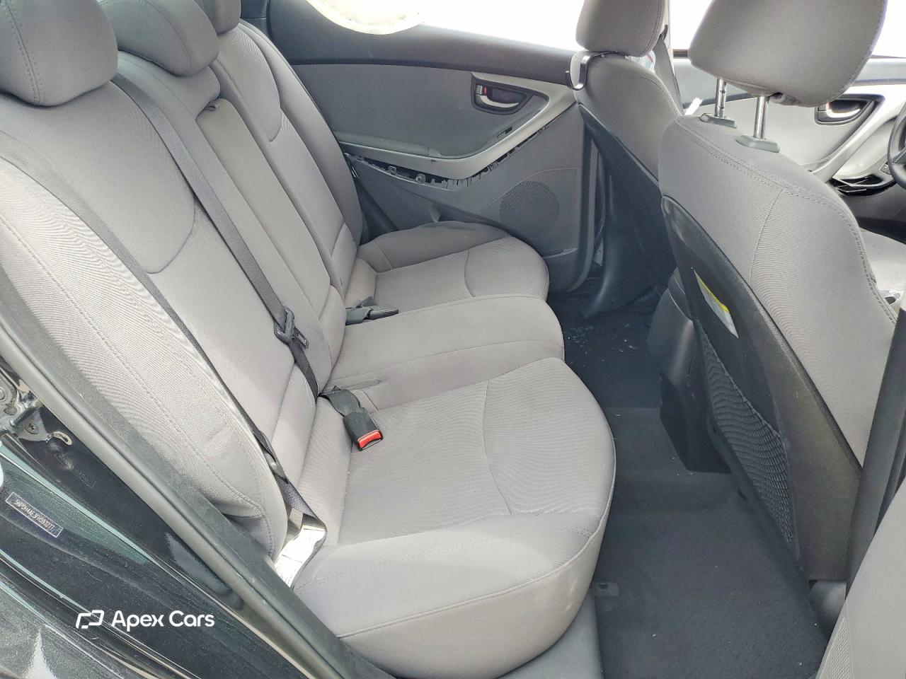 Hyundai Elantra 2015