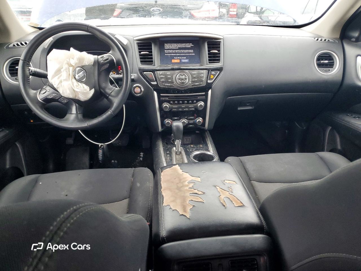 Nissan Pathfinder 2018