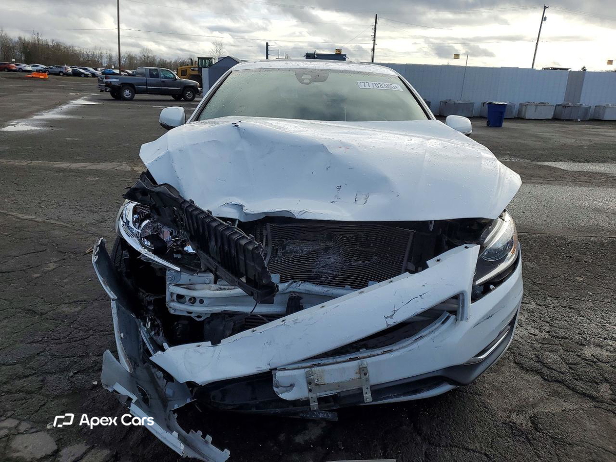 Volvo S60 2015