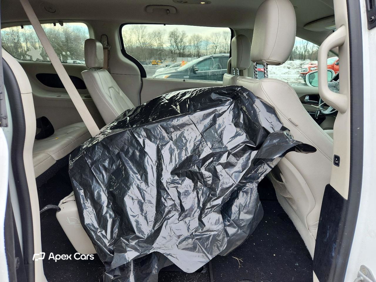 Chrysler Pacifica 2017
