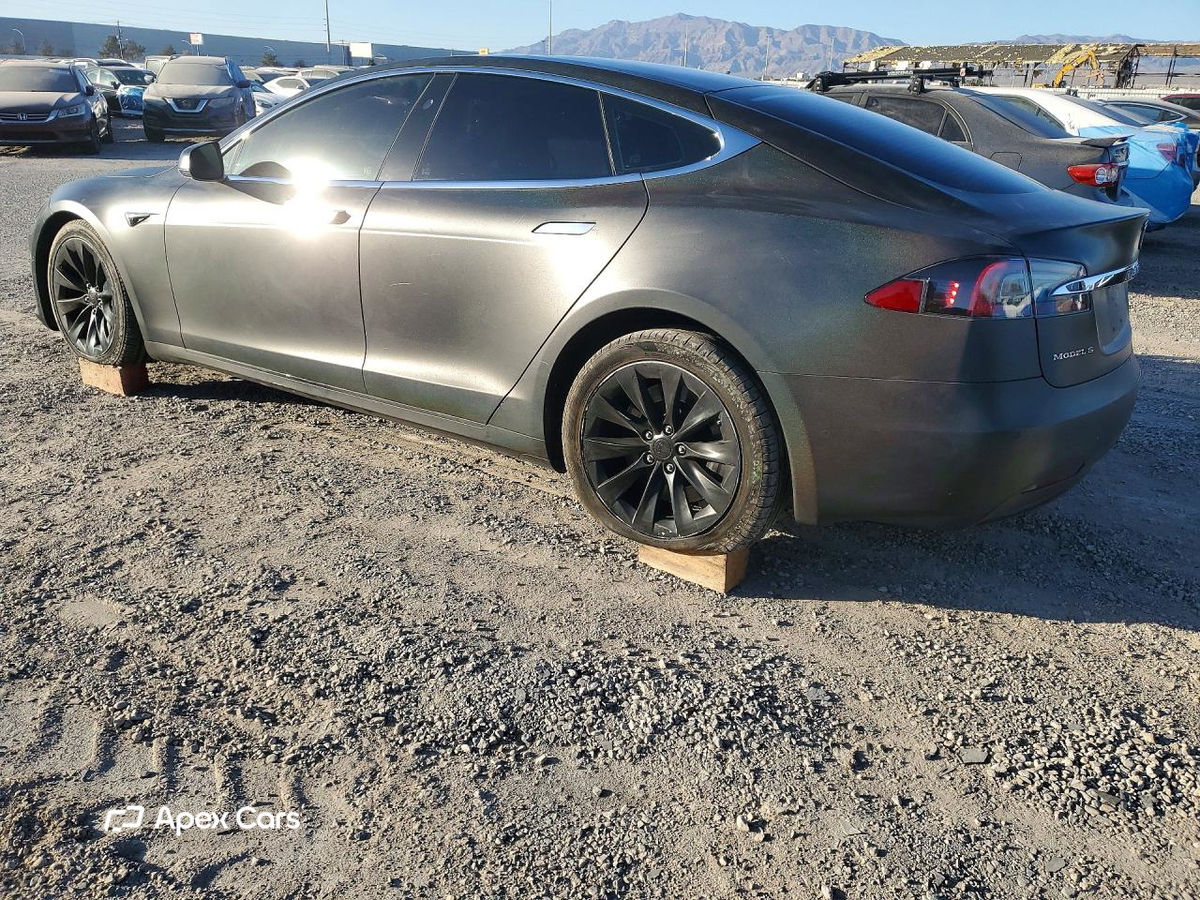 Tesla Model S 2017