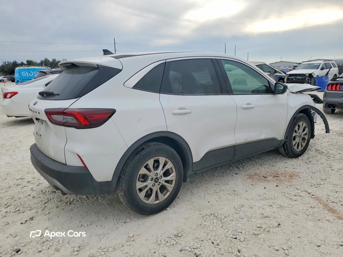 Ford Escape 2024