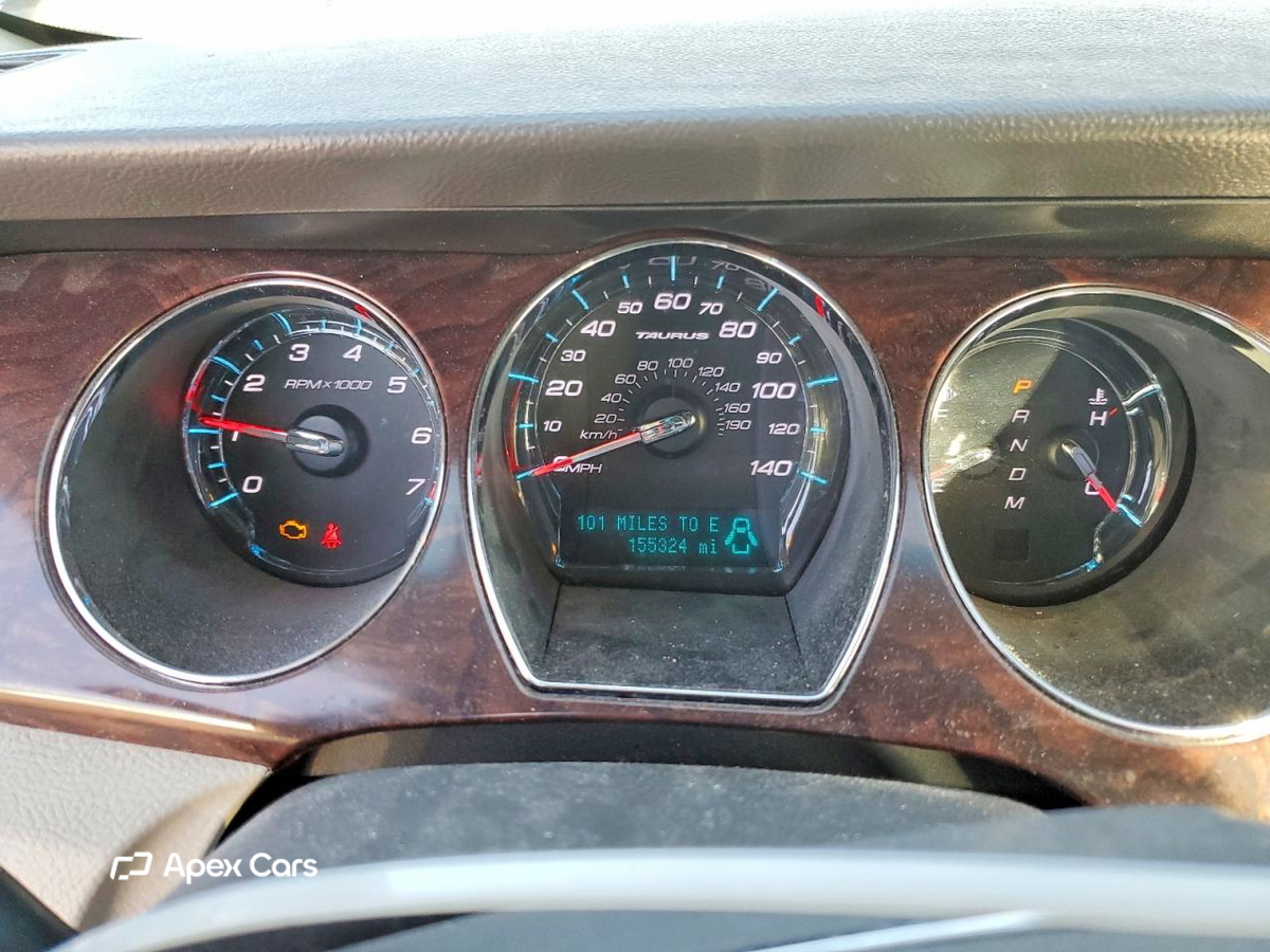 Ford Taurus 2011