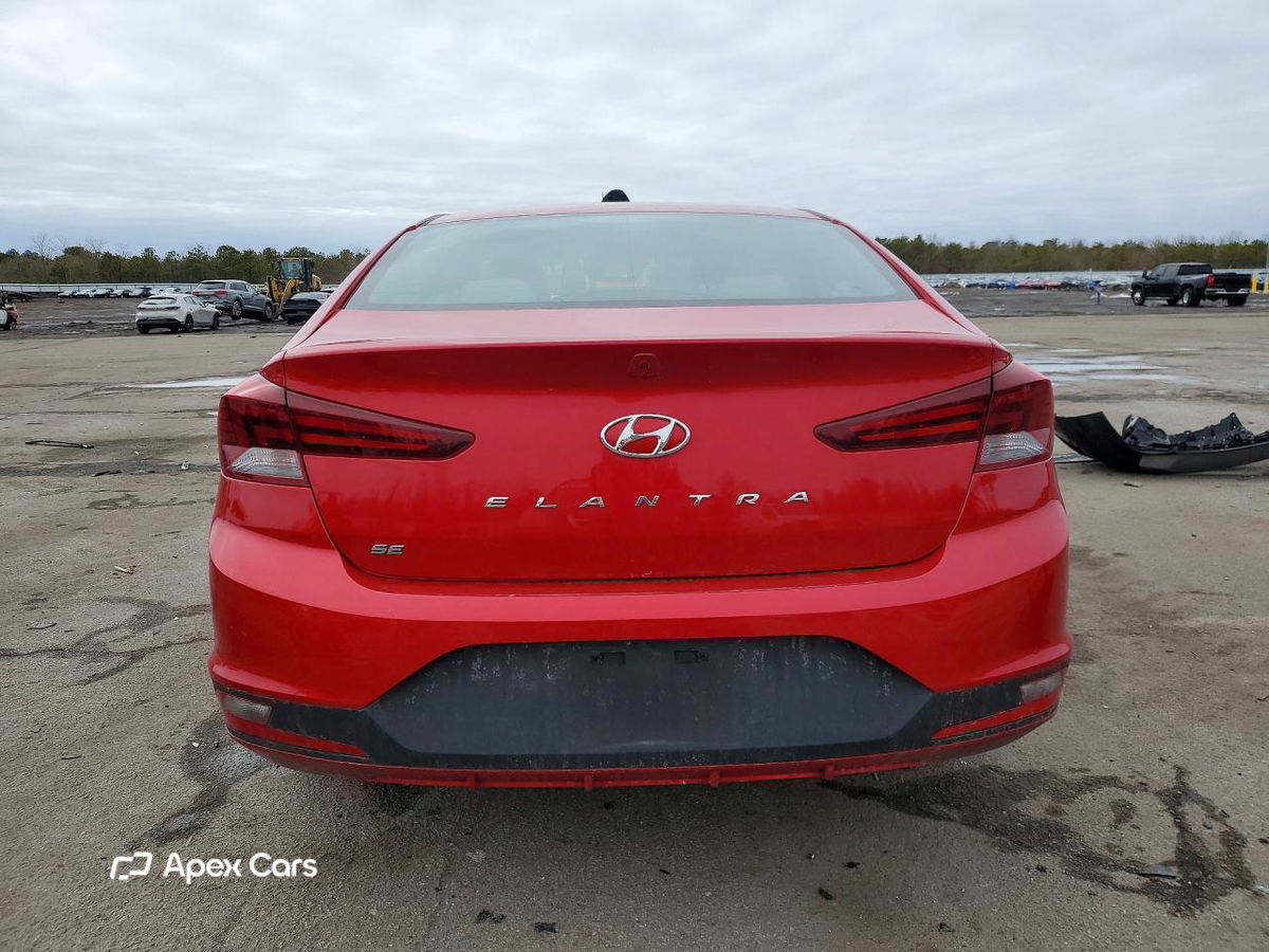 Hyundai Elantra 2020