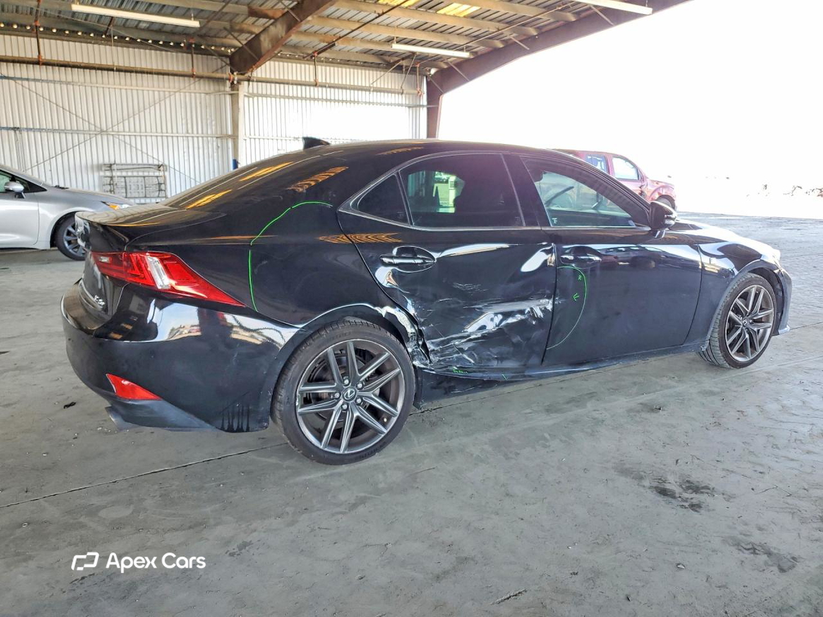 Lexus IS 2015