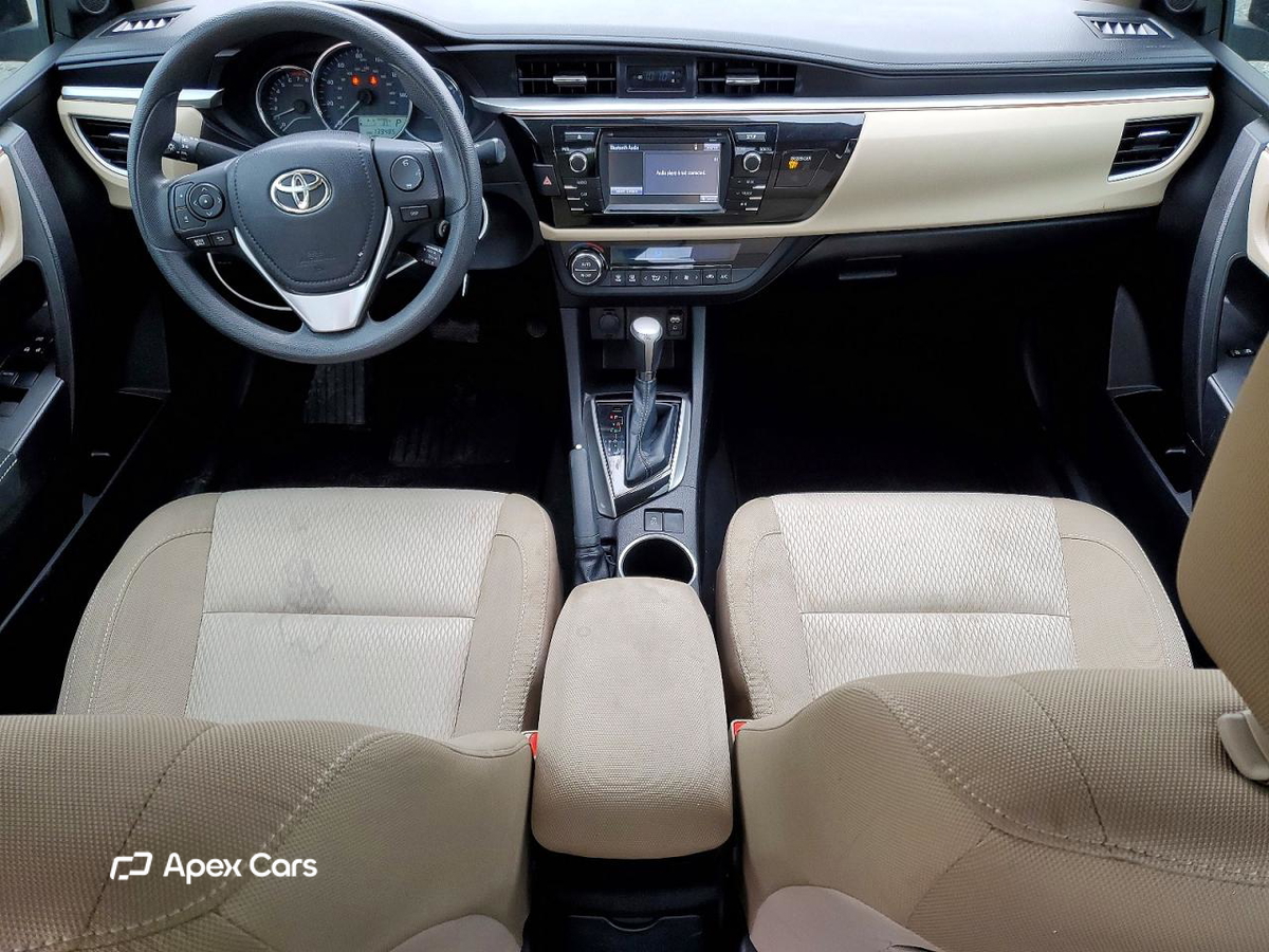 Toyota Corolla 2015