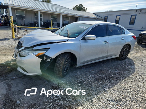 Nissan Altima 2017 - Image 1 of 5