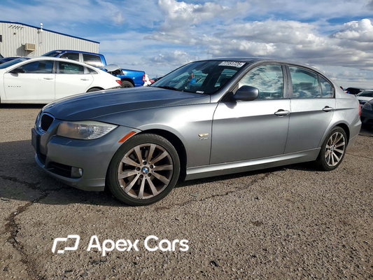 BMW Series 3 2011 - Zdjęcie 1 z 12
