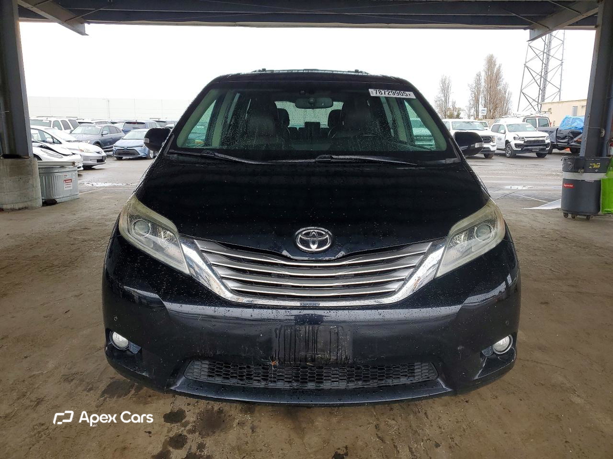 Toyota Sienna 2015