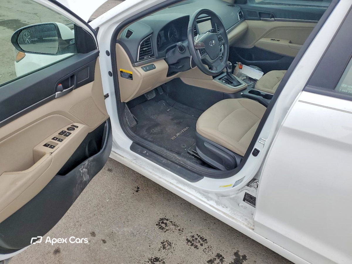 Hyundai Elantra 2018
