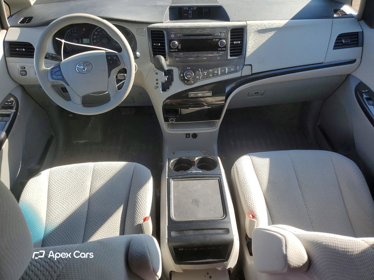 Toyota Sienna 2014