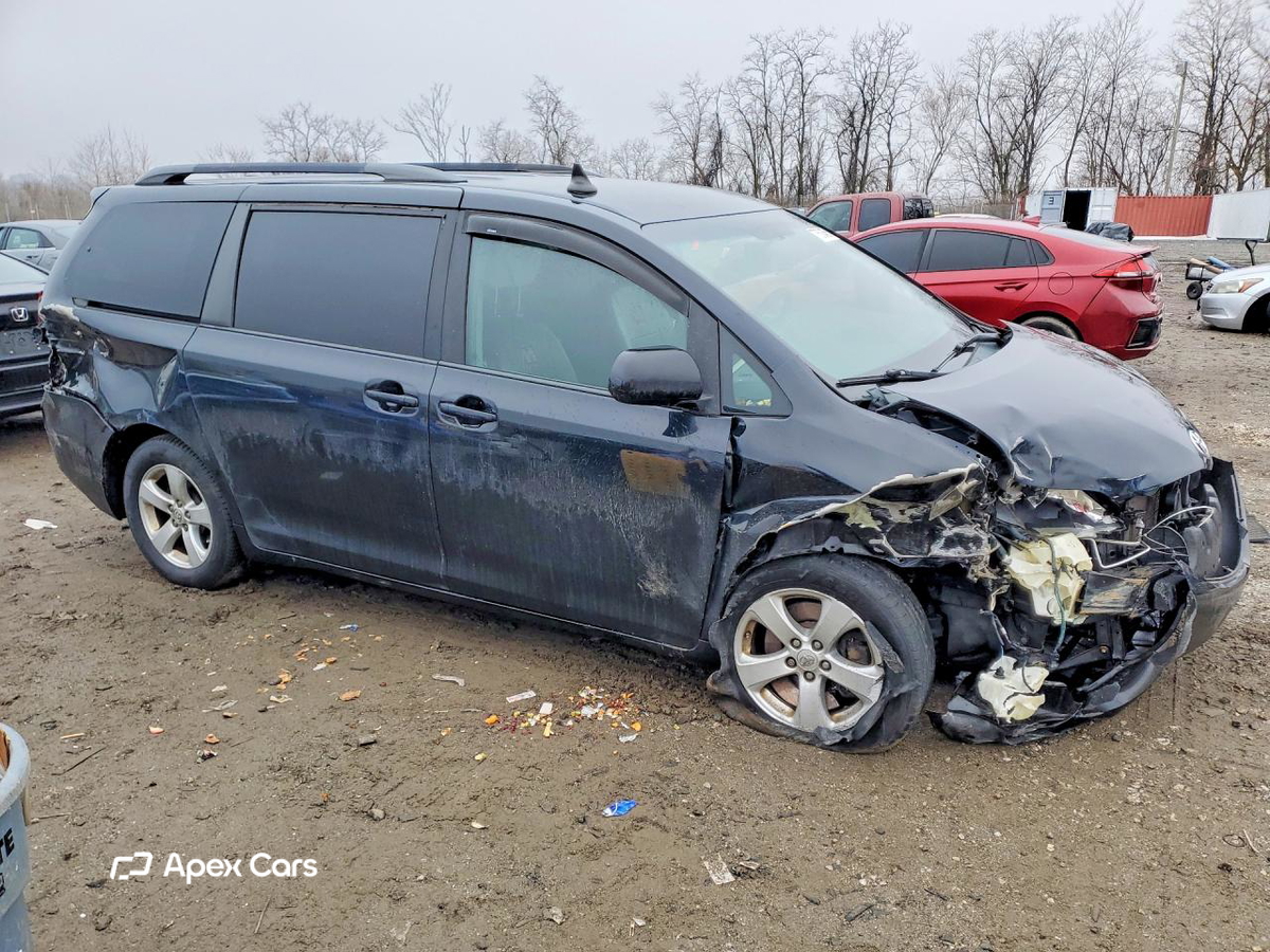Toyota Sienna 2015