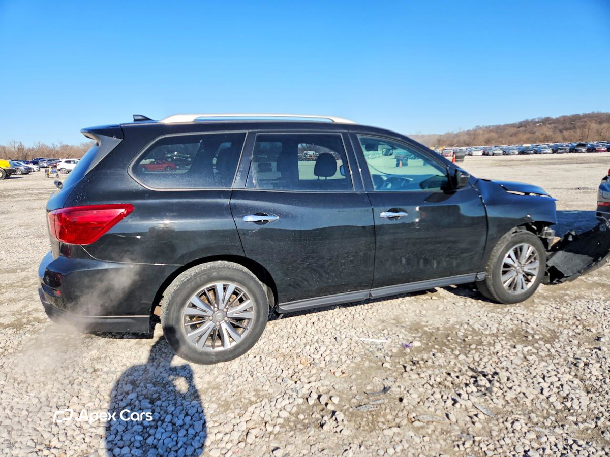 Nissan Pathfinder 2019