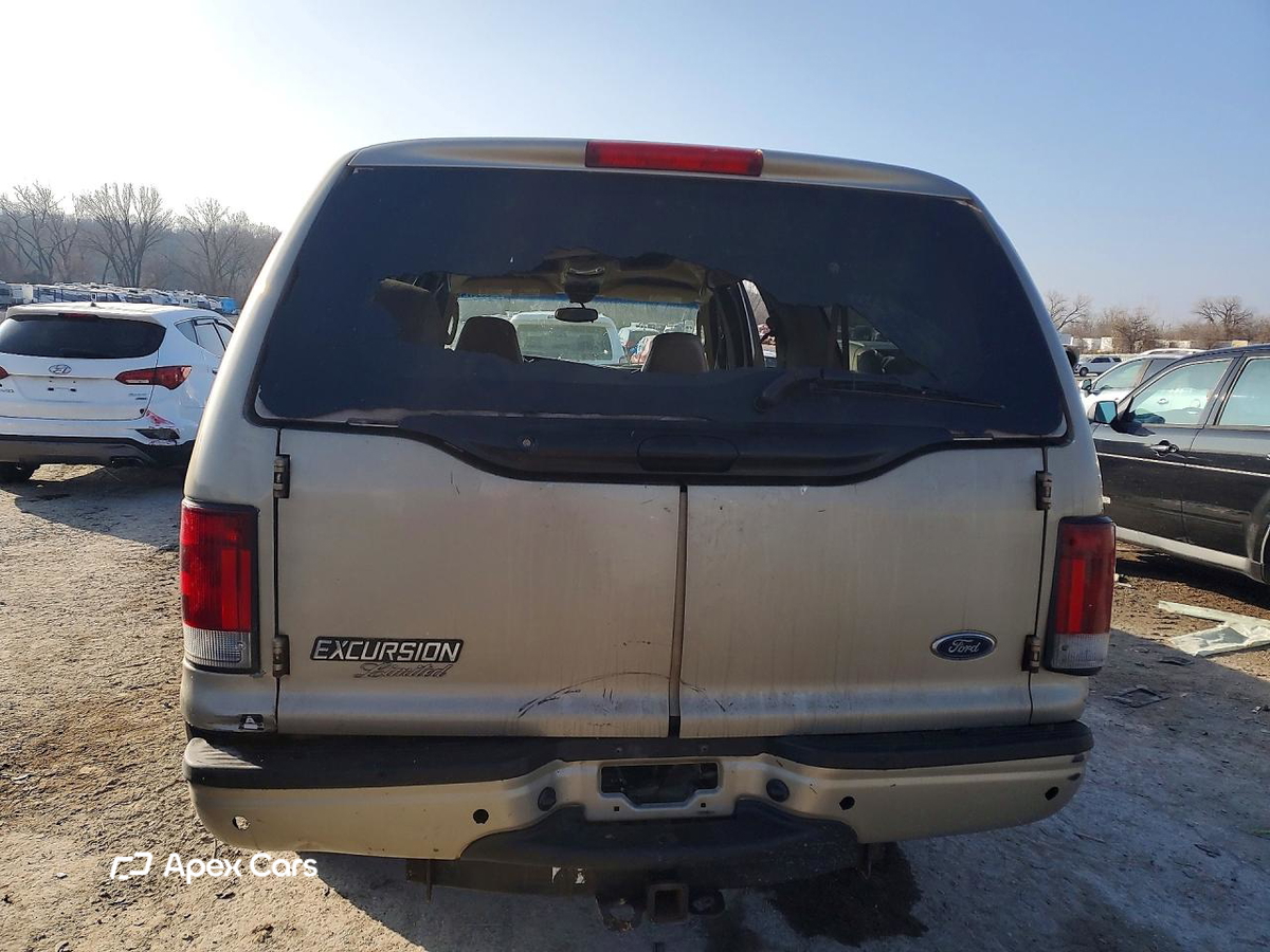 Ford Excursion 2005