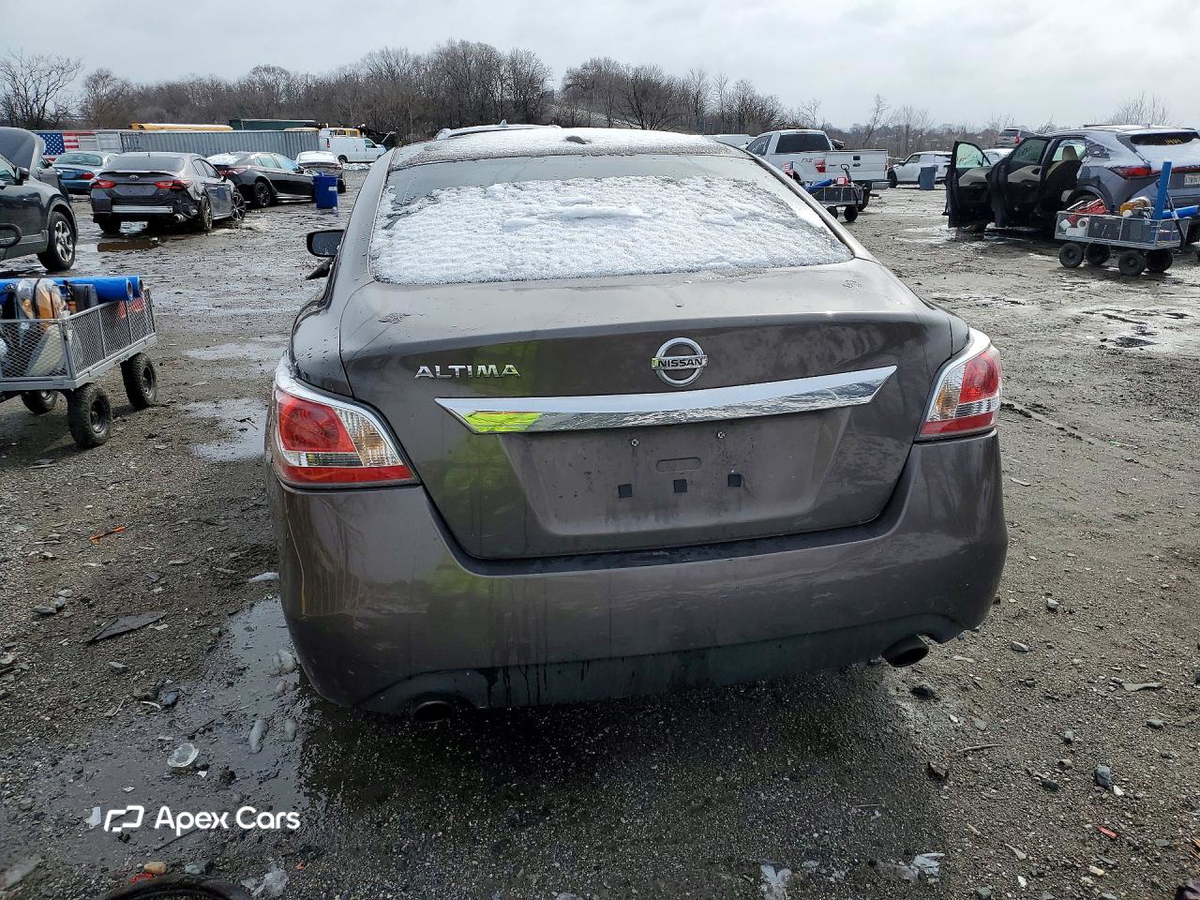 Nissan Altima 2015