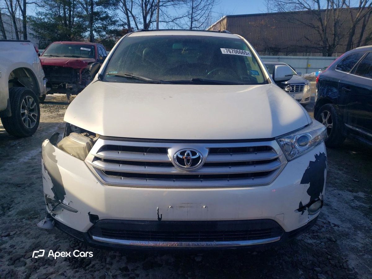Toyota Highlander 2011