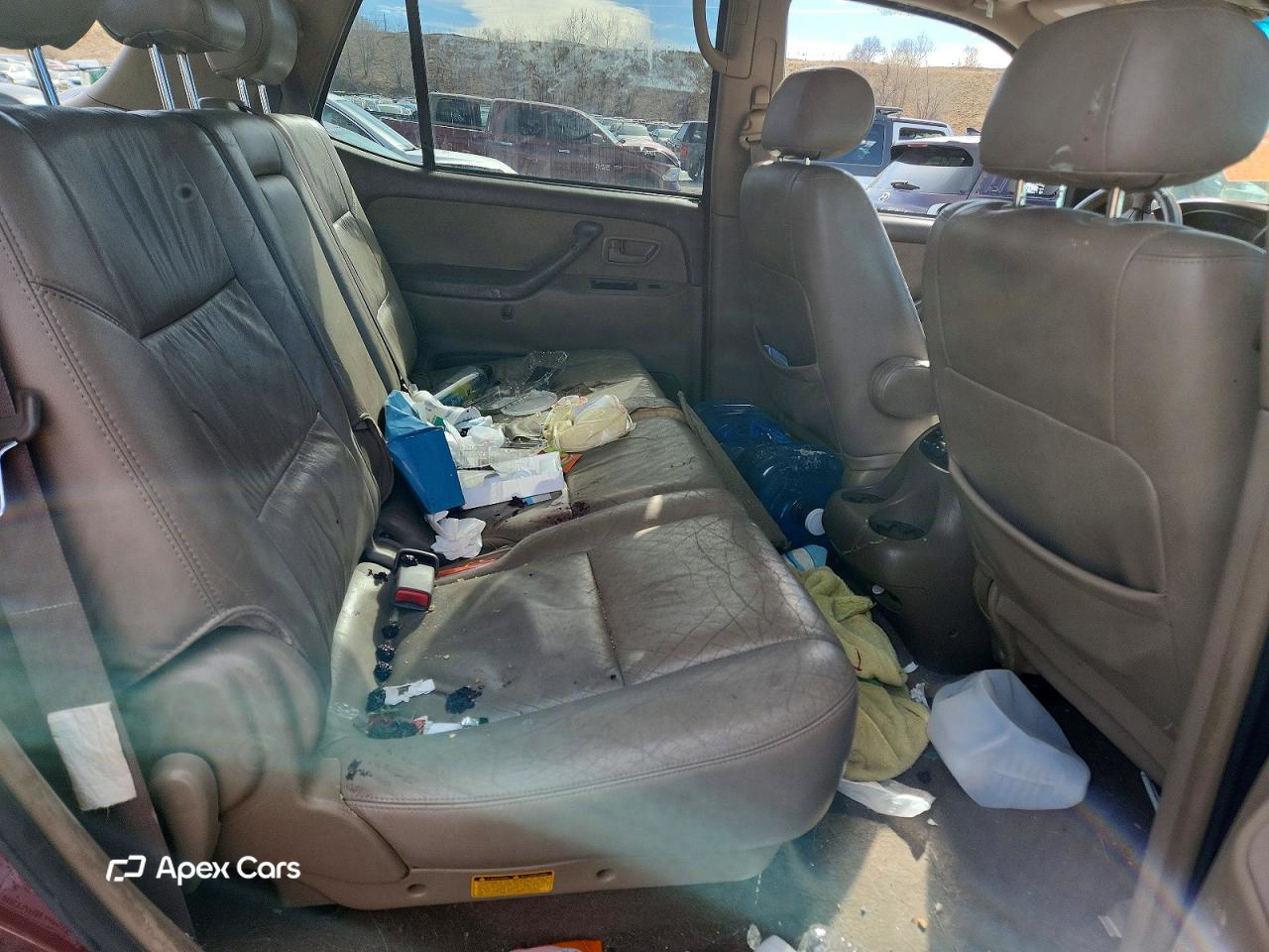 Toyota Sequoia 2004
