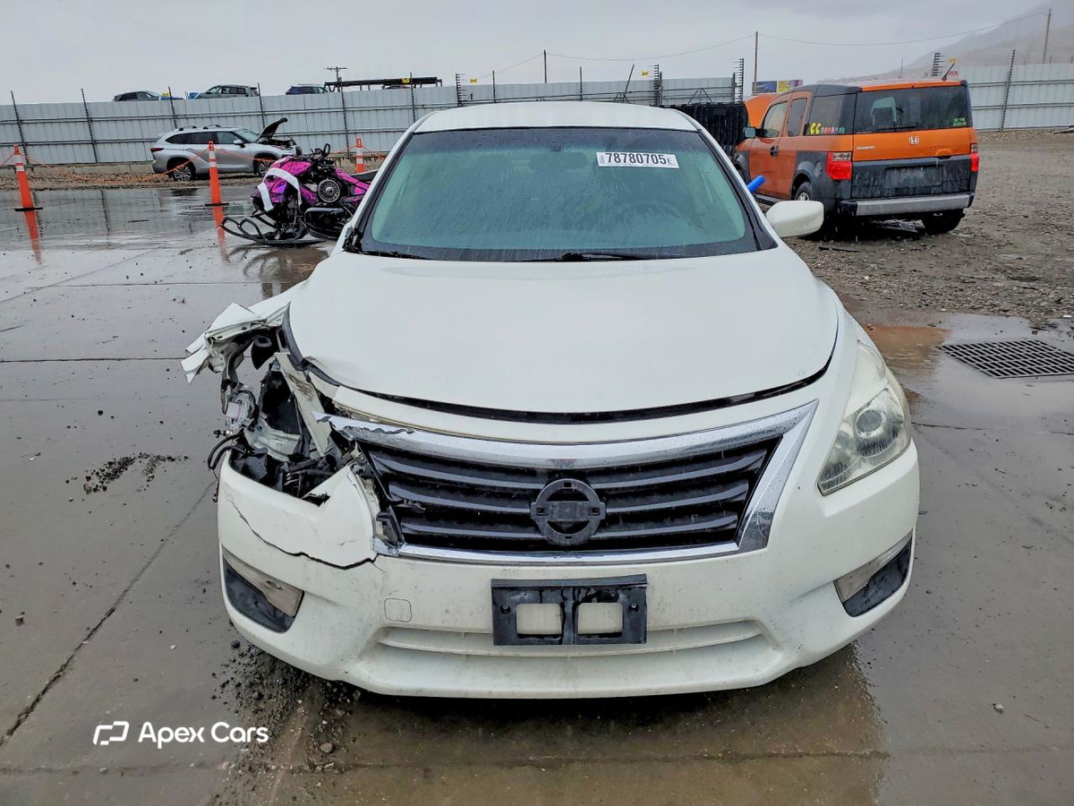 Nissan Altima 2013