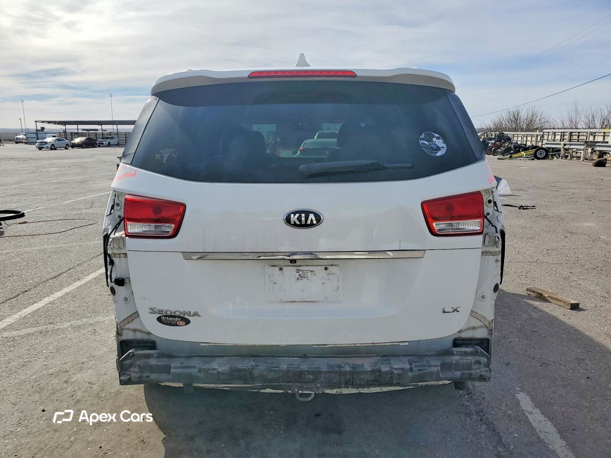 Kia Sedona 2016
