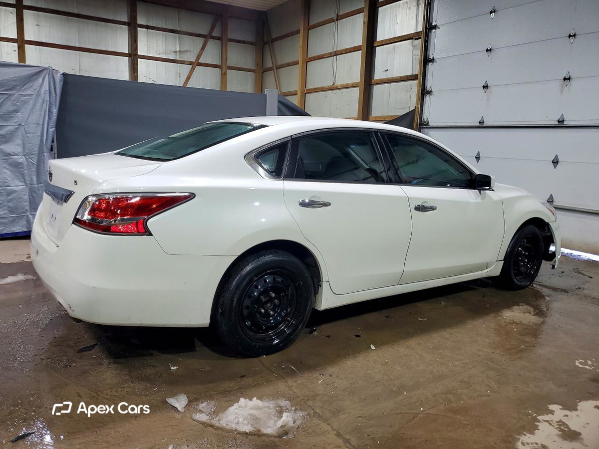 Nissan Altima 2015