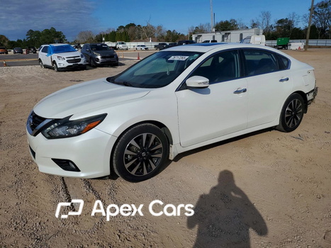 Nissan Altima 2015 - Image 1 of 13