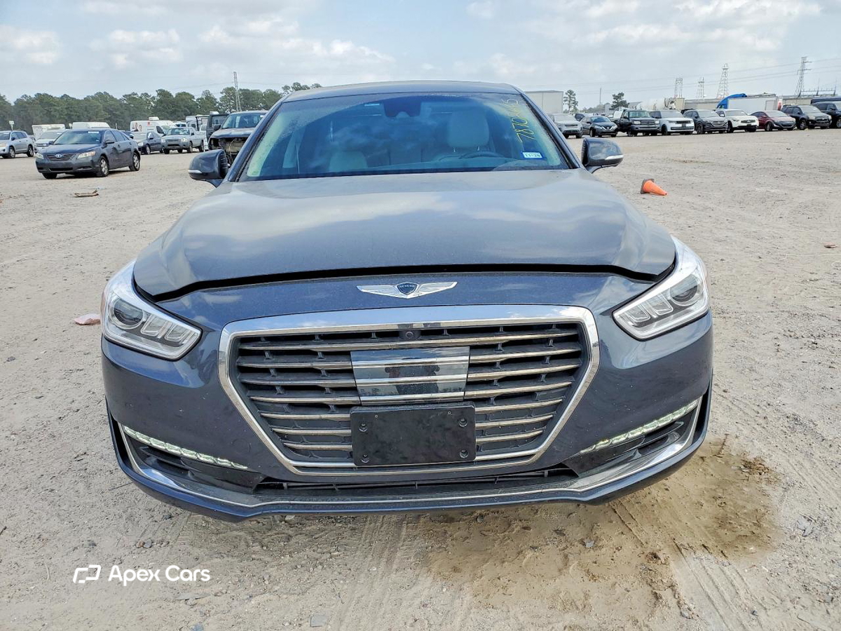 Genesis G90 2017