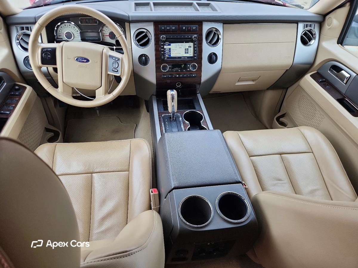 Ford Expedition 2014